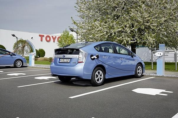 Als einziges Plug-inHybridmodell mit Top Note ausgezeichnet. Foto: Toyota/dpp-AutoReporter